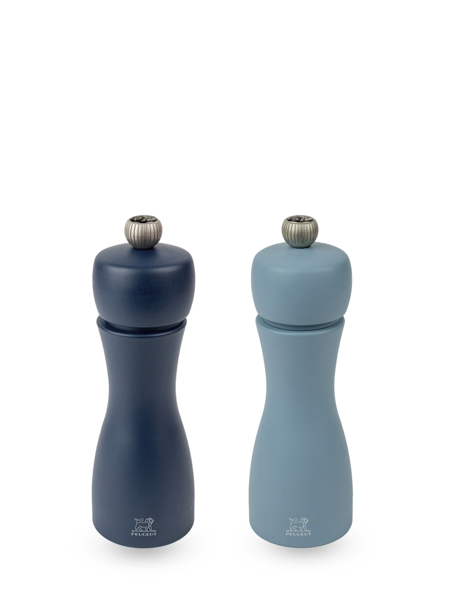 Tahiti Set of manual beech wood salt and pepper mills in midnight